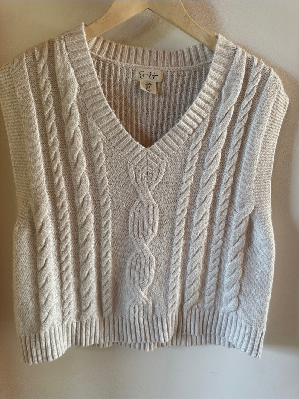 Jessica Simpson Cream Cable Knit V-Neck Sweater Vest